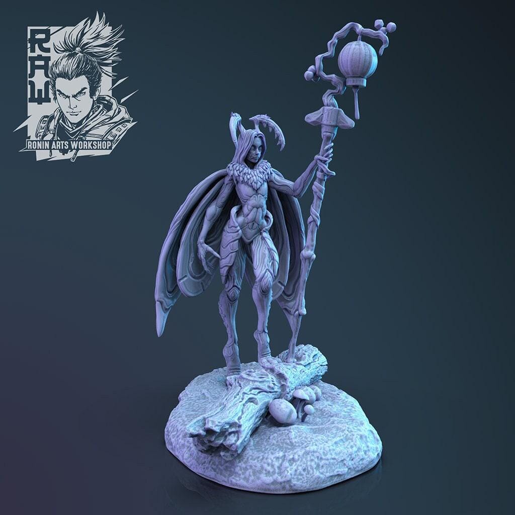Lysena Insectoid Mage - Unpainted 35mm Miniature - Bug Sorceress