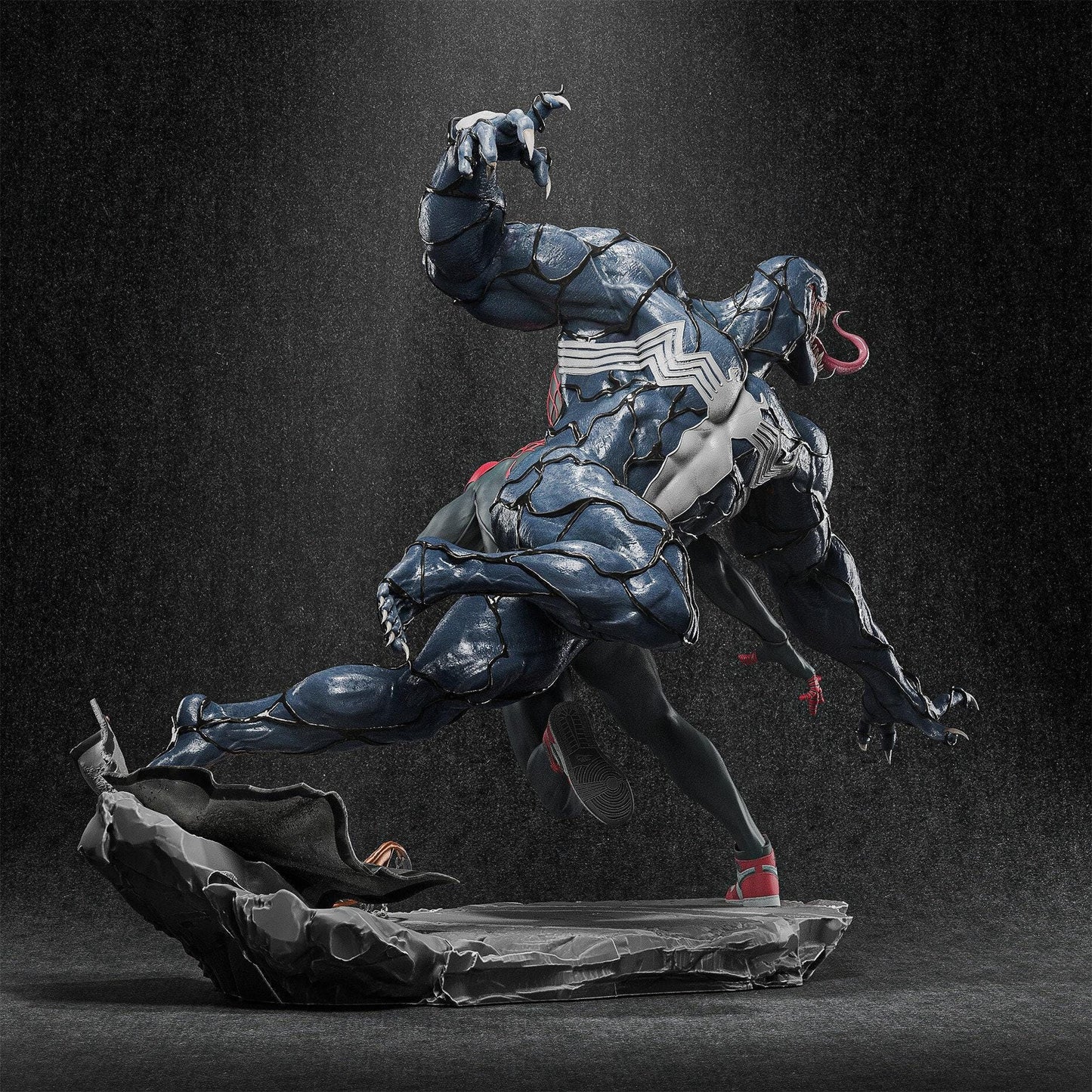 Epic Spider-Man vs Venom Basket Match 3D Printed Collectible: Dynamic Marvel Superhero Showdown