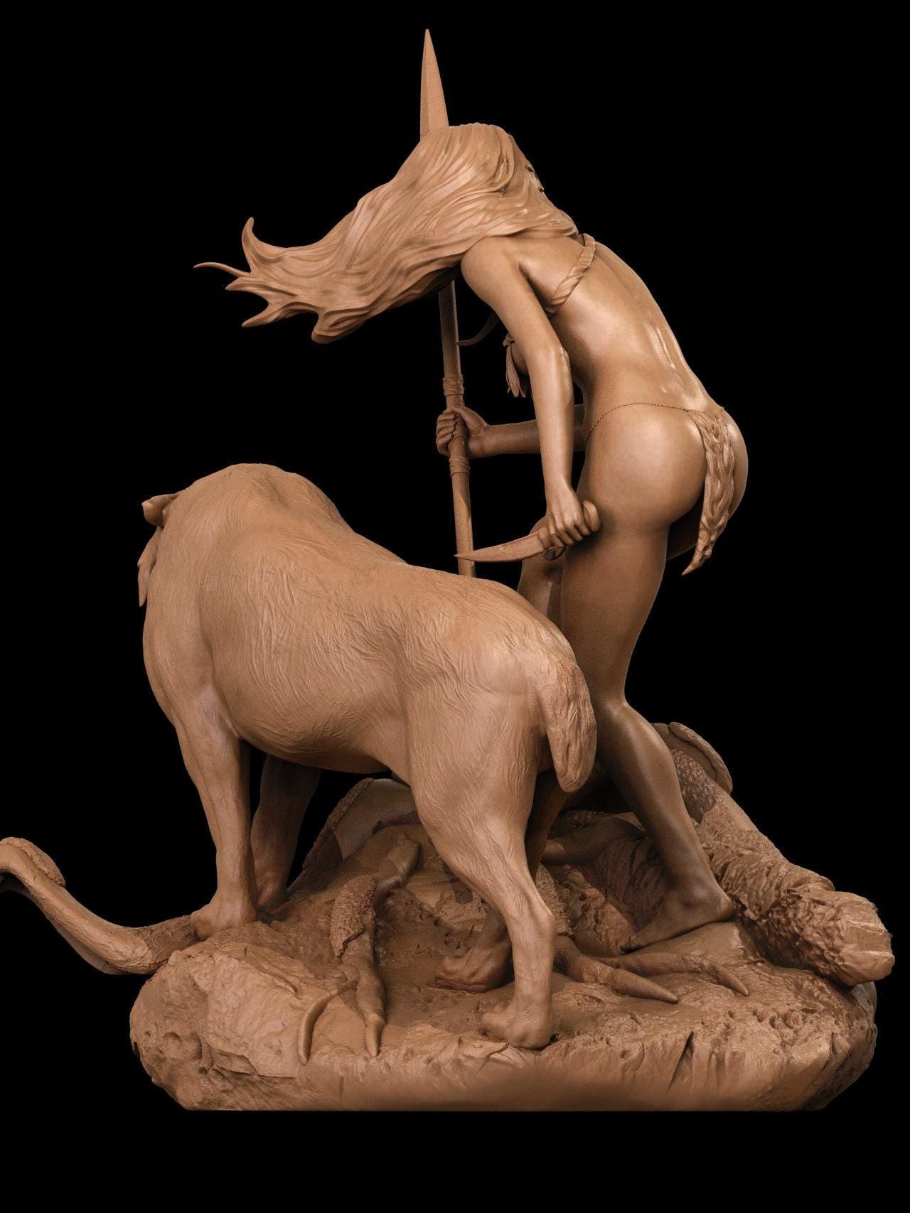Cave Girl with Sabertooth Resin Statue – Hand-Painted Prehistoric Warrior Collectible Boris Vallejo