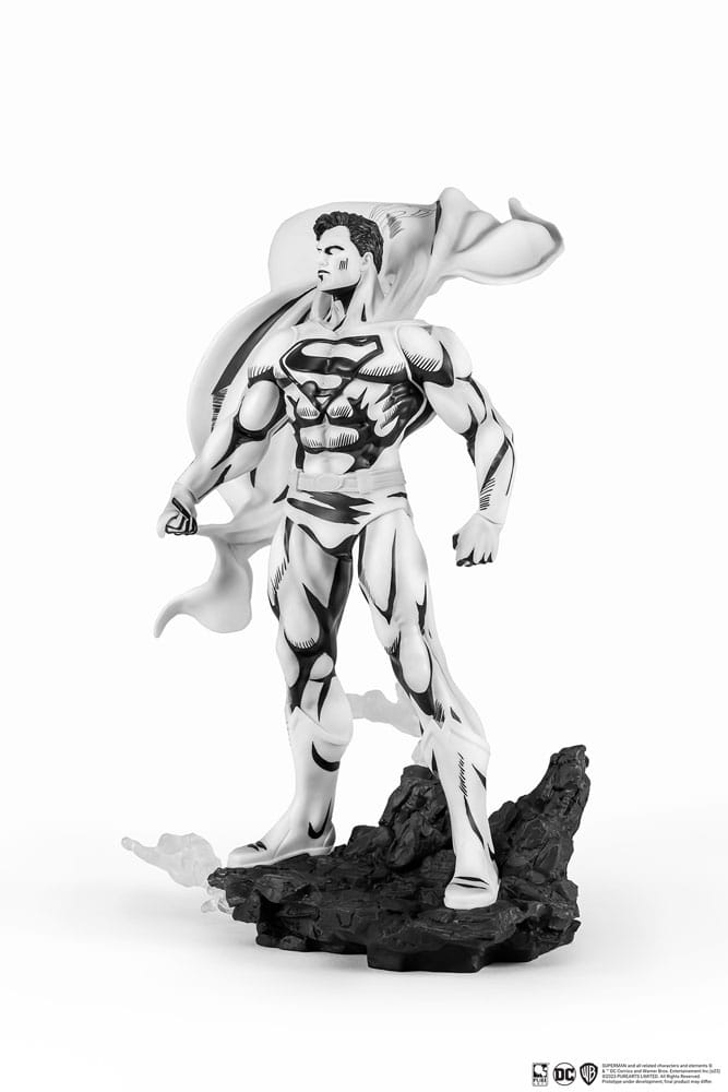 Man of Steel PX PVC Statue 1/8 SDCC 2024 Superman Black & White Version 36 cm